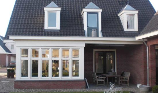 woning met erker aan achterzijde