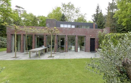 moderne villa of woning laten bouwen door aannemersbedrijf wielink