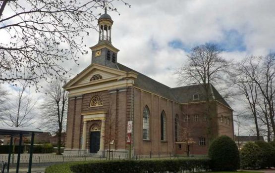 restauratie hervormde kerk doornspijk door aannemersbedrijf Wielink