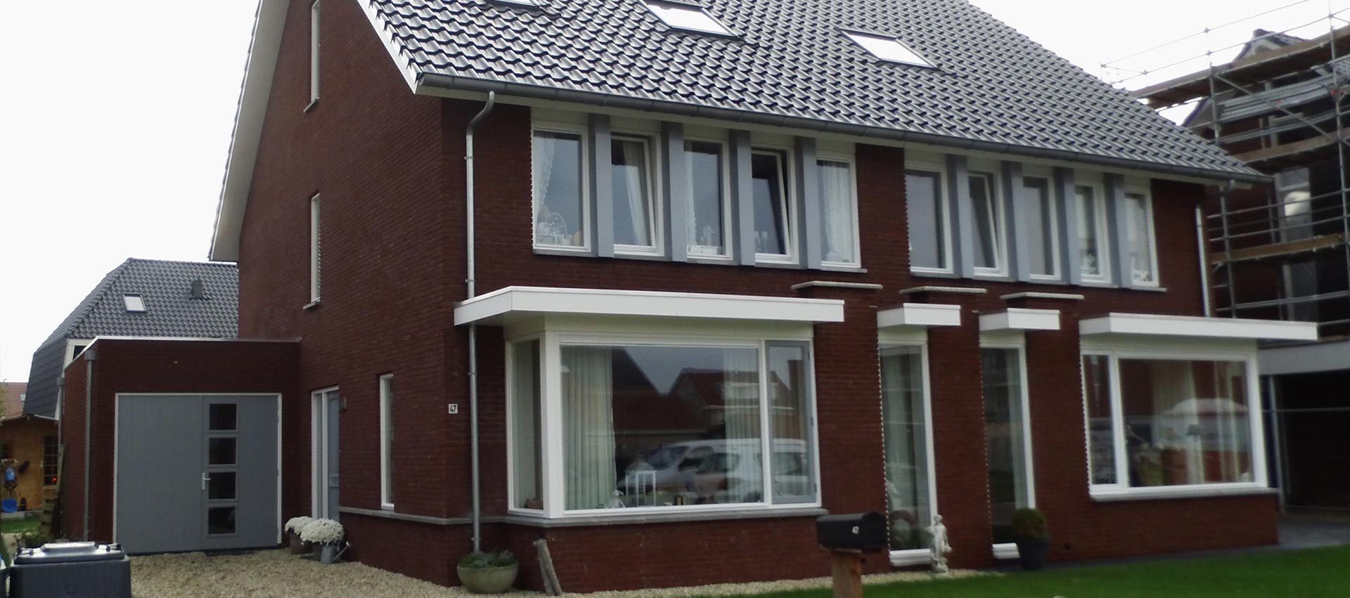 Bouwen van 2 onder 1 kap woning in Doornspijk door aannemersbedrijf Wielink