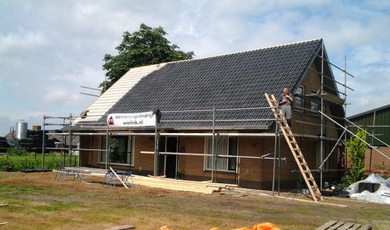 Vervangen van dak op woning - dakopbouw op huis