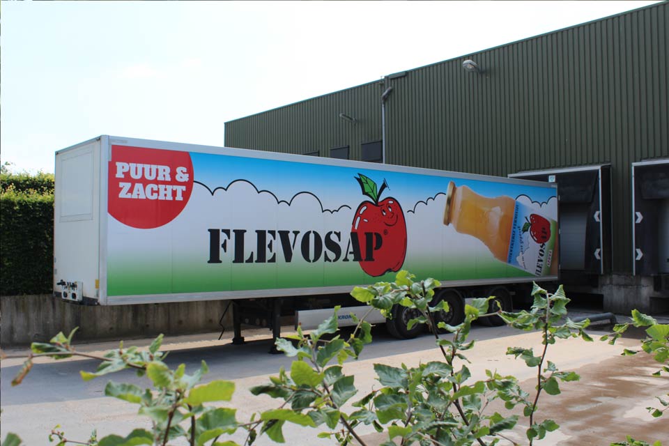 bouw productiehal biddinghuizen (3) realisatie van productie hal Flevosap voor bottelinstallatie