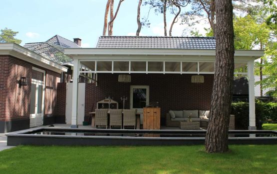 Interpretatie pad Omhoog Houten veranda aan uw huis laten bouwen? ☆ Exclusieve houtbouw ☆