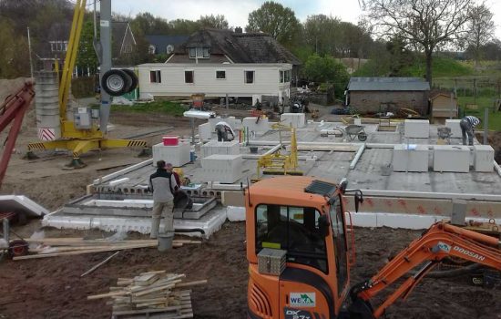 bouw van woonkelder onder twee onder één kap woning - kelderbouw aannemersbedrijf Wielink (3)