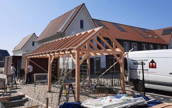 Bouw houten schuur met overkapping - Bouwpakket douglas constructie schuur met overkapping - Wielink Houtbouw (4)