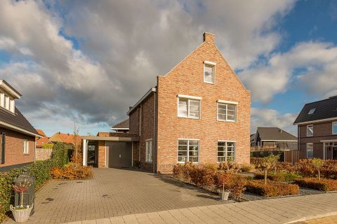 bouw-vrijstaande-woning-met-kantoor-in-doornspijk-elburg-aannemersbedrijf-wielink-(10)