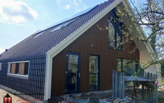 moderne-woning-villa-met-strakke-uitstraling-laten-bouwen-in-Oldebroek-door-aannemersbedrijf-wielink-uit-elburg